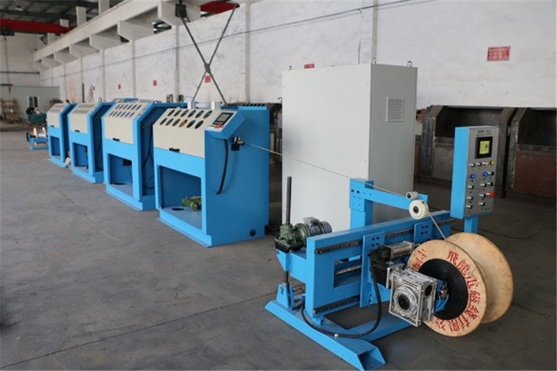 Horizontal Taping Machine-Single Conductor03